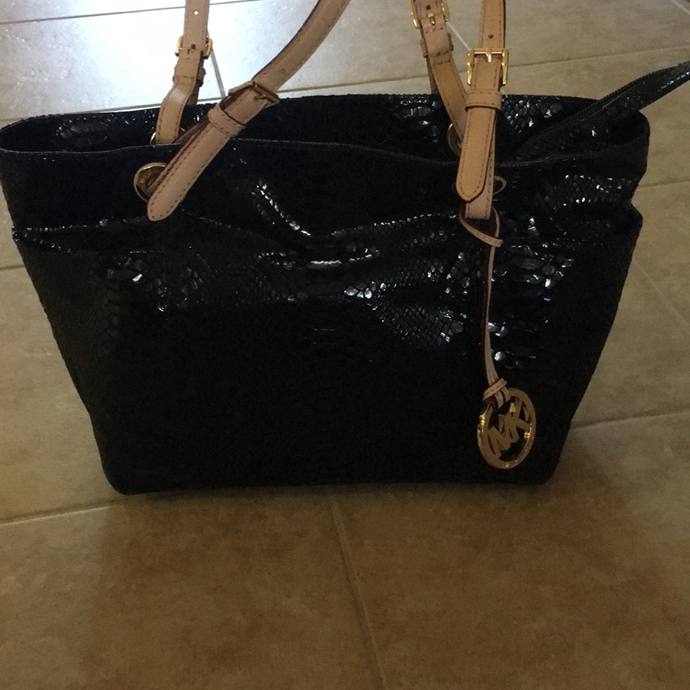 Micheal Kors Snake Print Purse with gold accent